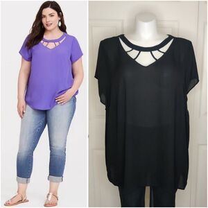 Torrid Georgette Cage Front Top sz 4